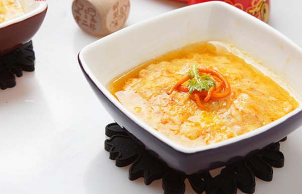 Món ăn đông trùng hạ thảo hấp tôm xay